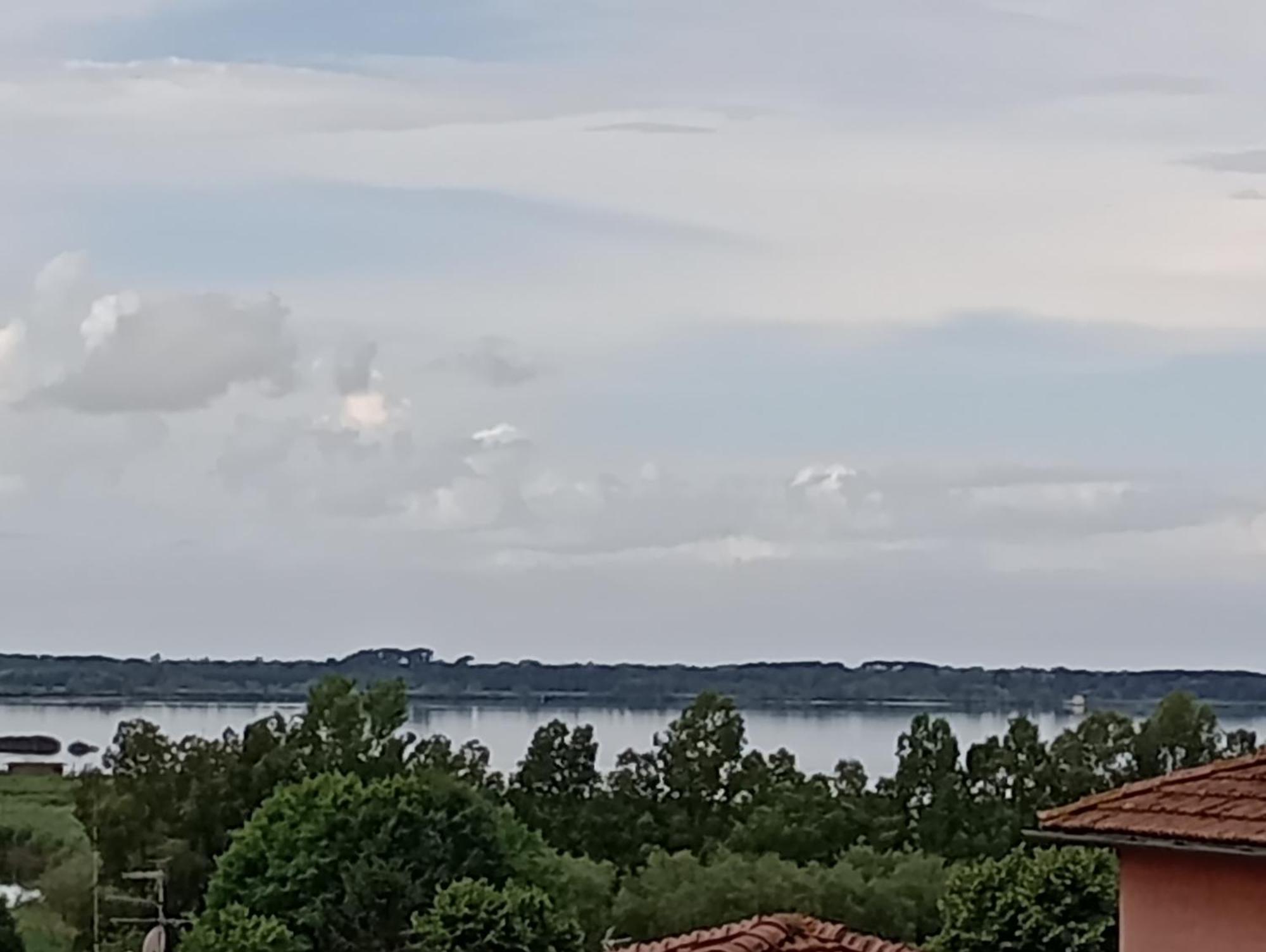 Casa Vacanze Toscana,Lago Di Массачукколи Экстерьер фото
